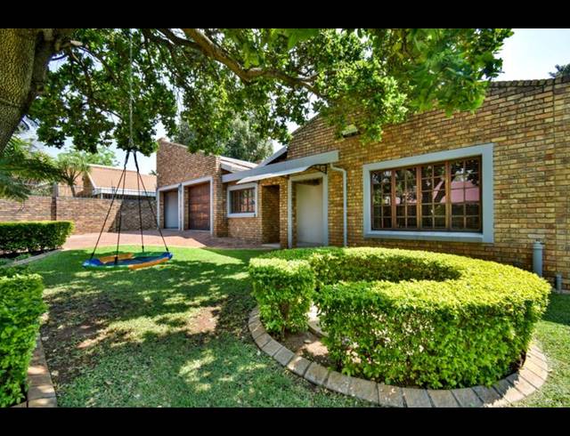 3 BEDROOM HOUSE FOR SALE IN MAGALIESKRUIN